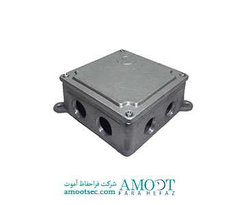 جعبه تقسیم فلزی